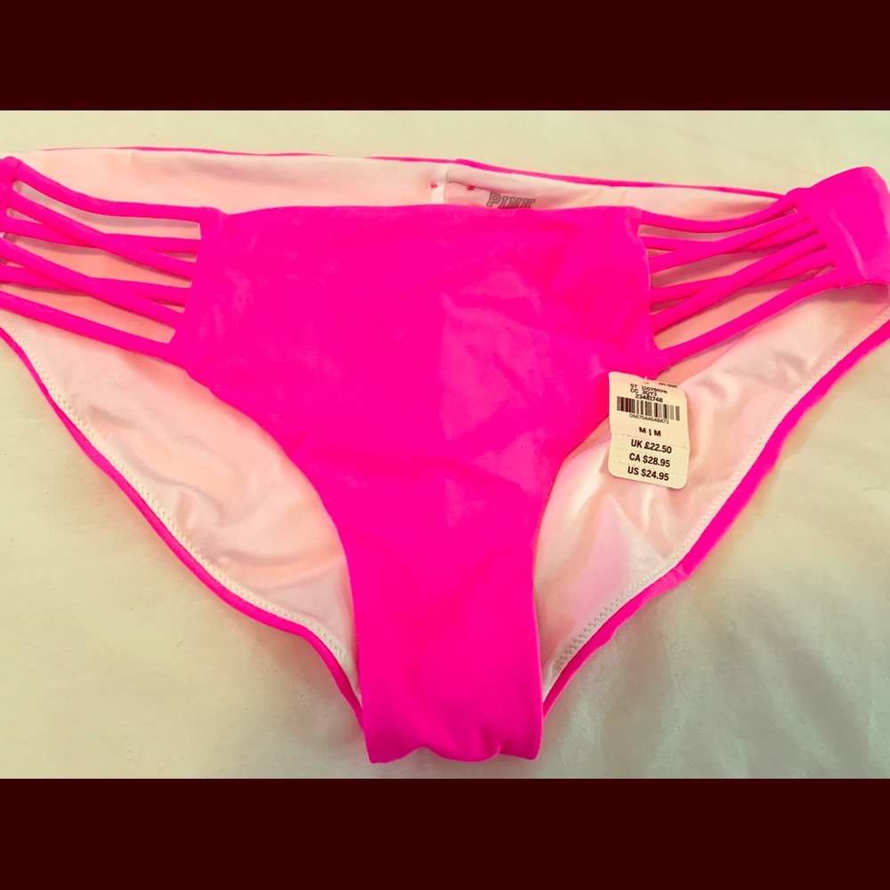 NWT Victoria’s Secret PINK Side Strap Bottom